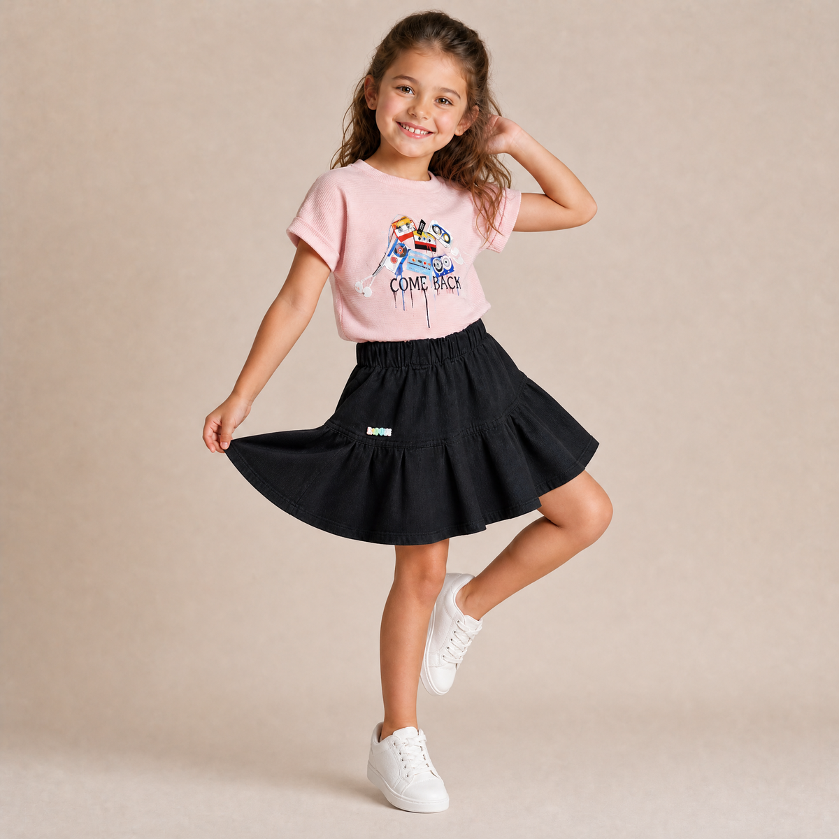 SANJI-Girls Pink Graphic T-Shirt & Black Pleated Skirt Set